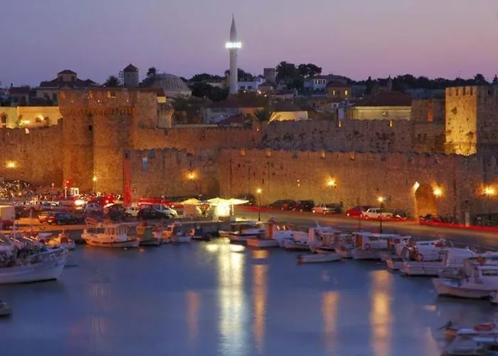 Villa New Loft By Ossiano Pool Villas, Heating Pool,2 Min Drive To & 10 To Lindos