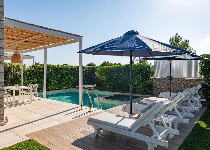 New Loft By Ossiano Pool Villas, Heating Pool,2 Min Drive To & 10 To Lindos ハラキ